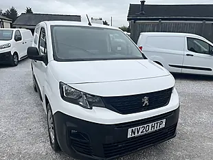 Used 2020 Peugeot Partner Professional White - Interior and Exterior details 3