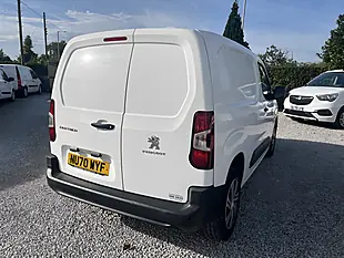 Used 2020 Peugeot Partner Professional White - Interior and Exterior details 12