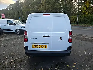 Used 2020 Peugeot Partner Professional White - Interior and Exterior details 9