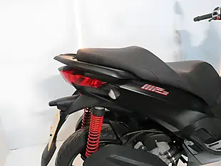 Used 2020 Piaggio MP3 300 Sport Black - Interior and Exterior details 4