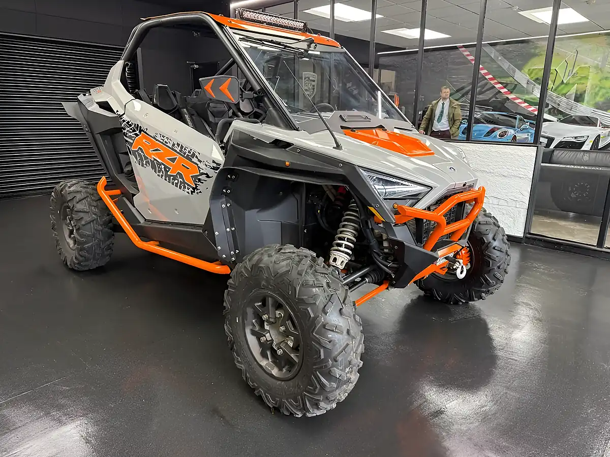 Used 2020 Polaris Rzr Xp Pro Grey - Interior and Exterior details 5