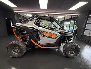 Used 2020 Polaris Rzr Xp Pro Grey - Interior and Exterior details 6