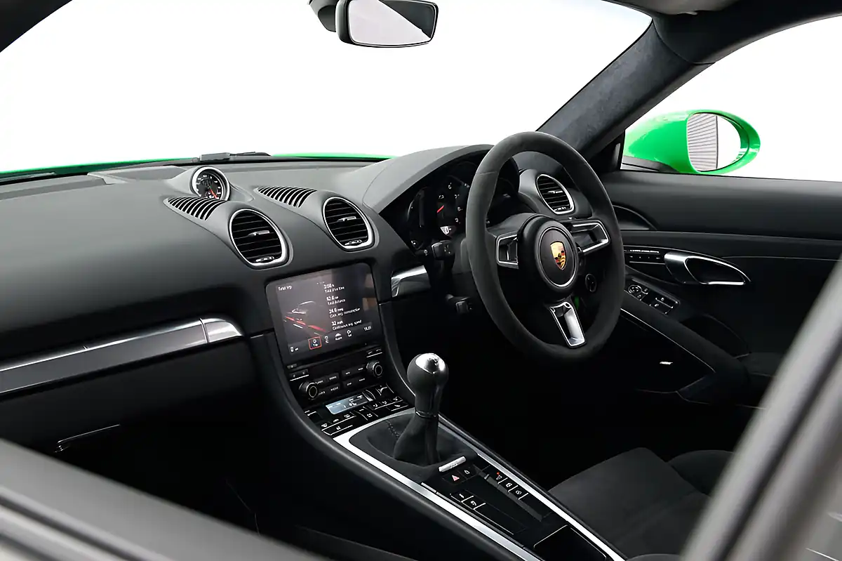 Used 2020 Porsche 718 Cayman Gts Green - Interior and Exterior details 14