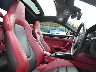 Used 2020 Porsche 911 Carrera 4S Black - Interior and Exterior details 3