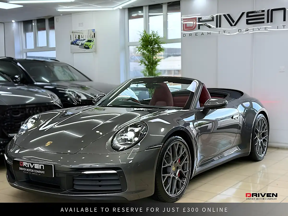 Used 2020 Porsche 911 Carrera S Grey - Interior and Exterior details 14