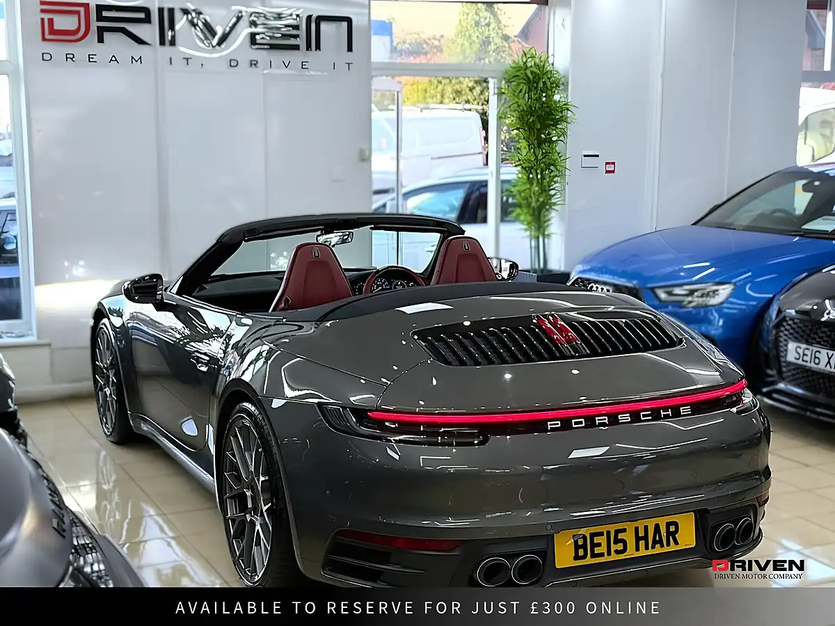 Used 2020 Porsche 911 Carrera S Grey - Interior and Exterior details 2