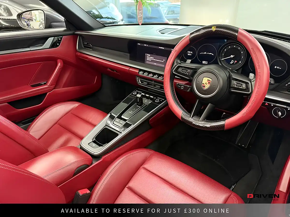 Used 2020 Porsche 911 Carrera S Grey - Interior and Exterior details 4
