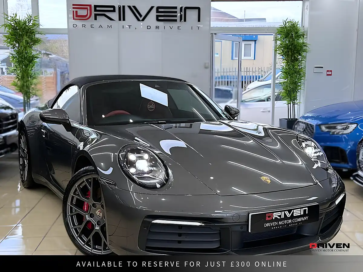 Used 2020 Porsche 911 Carrera S Grey - Interior and Exterior details 5