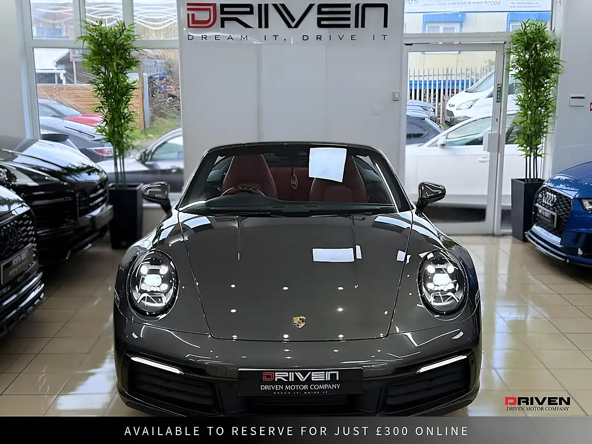 Used 2020 Porsche 911 Carrera S Grey - Interior and Exterior details 7