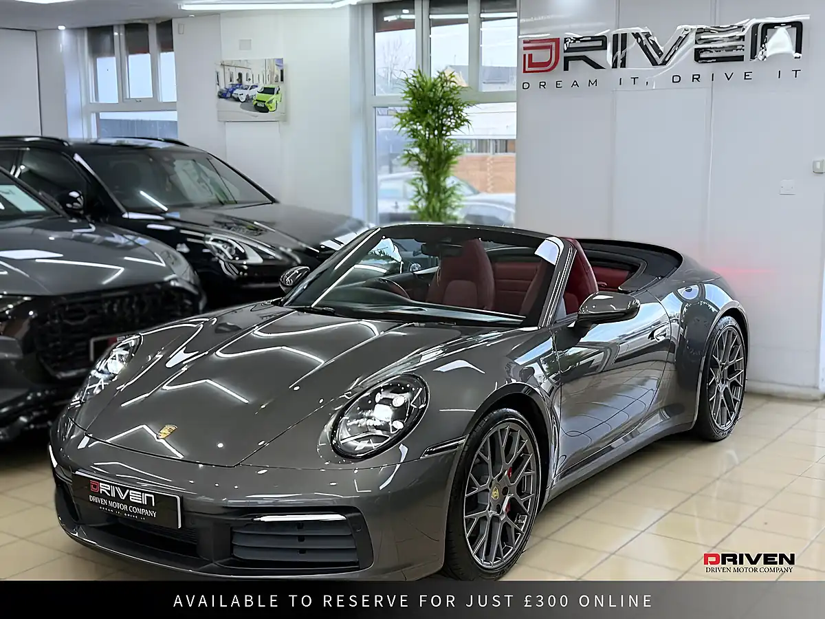 Used 2020 Porsche 911 Carrera S Grey - Interior and Exterior details 8
