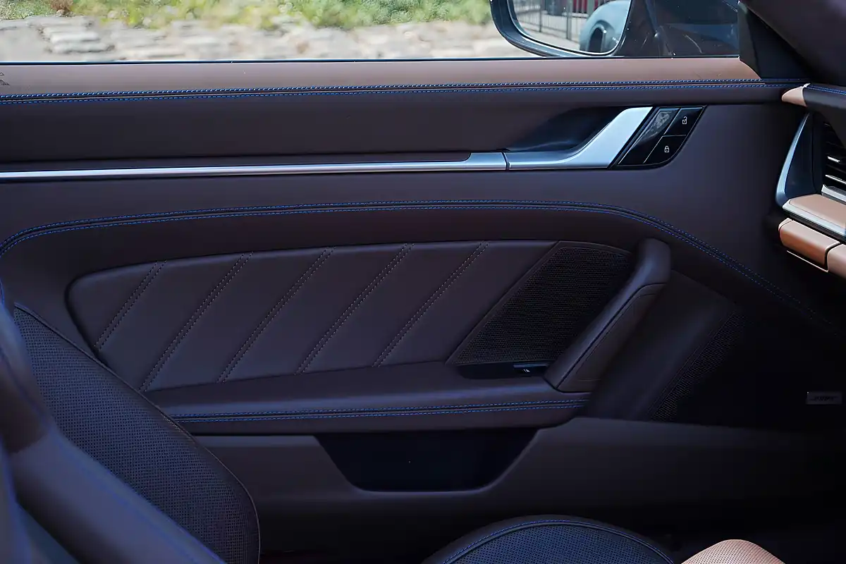 Used 2020 Porsche 911 Turbo S Black - Interior and Exterior details 20