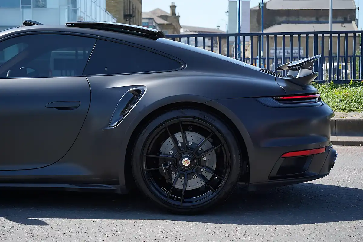 Used 2020 Porsche 911 Turbo S Black - Interior and Exterior details 9