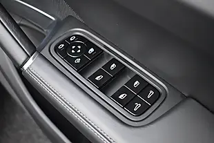 Used 2020 Porsche Cayenne Coupe Quartzite Grey - Interior and Exterior details 11
