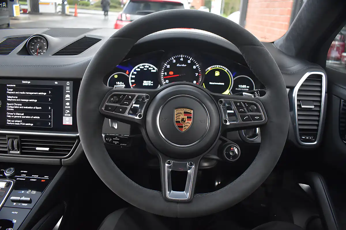 Used 2020 Porsche Cayenne Coupe Quartzite Grey - Interior and Exterior details 14