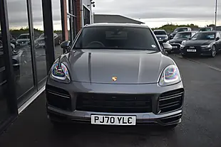 Used 2020 Porsche Cayenne Coupe Quartzite Grey - Interior and Exterior details 3