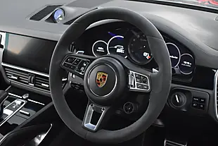 Used 2020 Porsche Cayenne Coupe Quartzite Grey - Interior and Exterior details 9