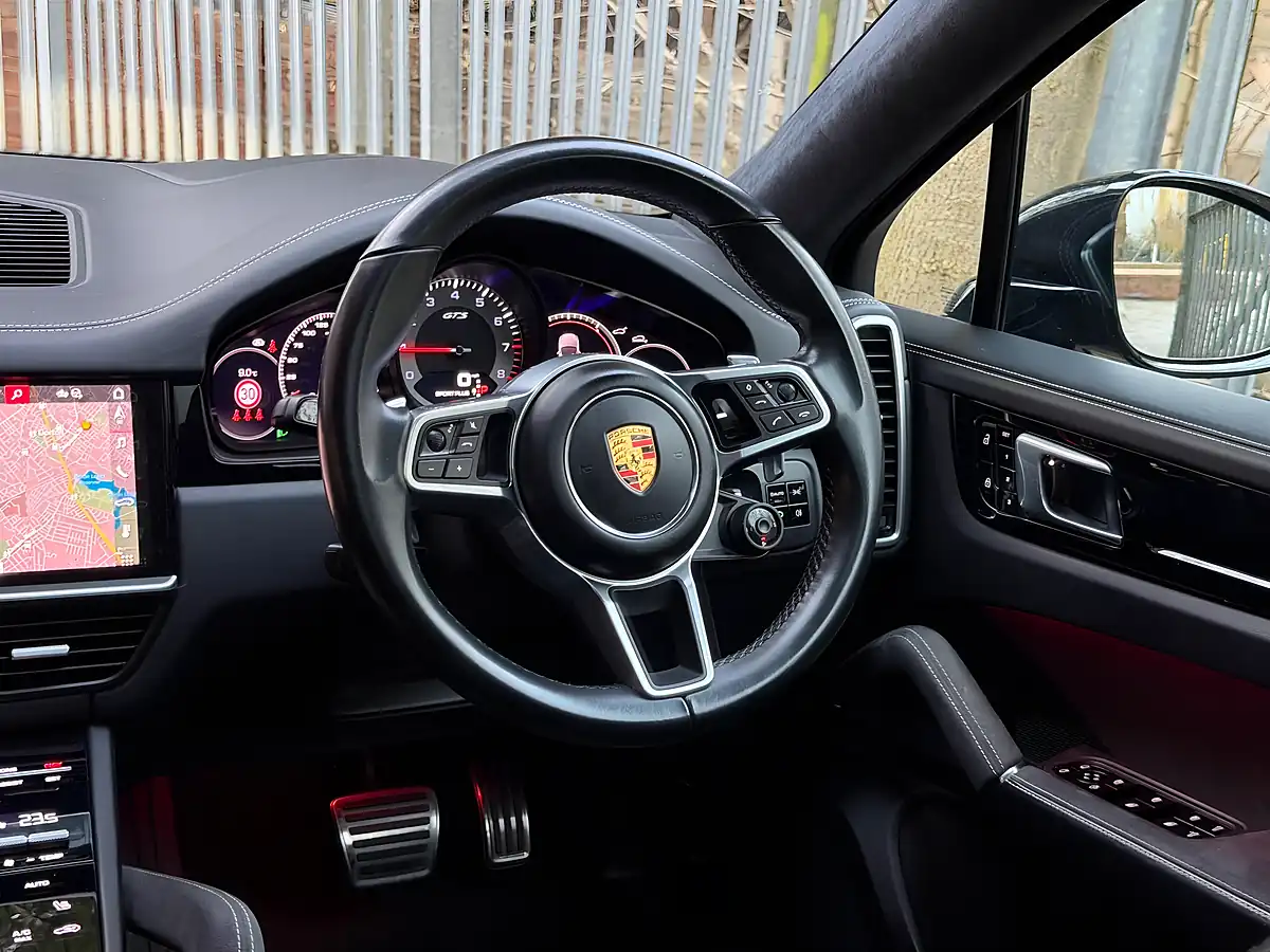 Used 2020 Porsche Cayenne Gts Black - Interior and Exterior details 17