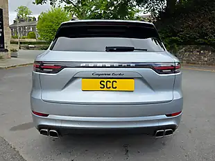 Used 2020 Porsche Cayenne Turbo Dolomite Silver - Interior and Exterior details 9