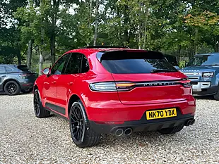 Used 2020 Porsche Macan Carmine Red - Interior and Exterior details 11
