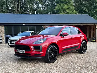 Used 2020 Porsche Macan Carmine Red - Interior and Exterior details 14