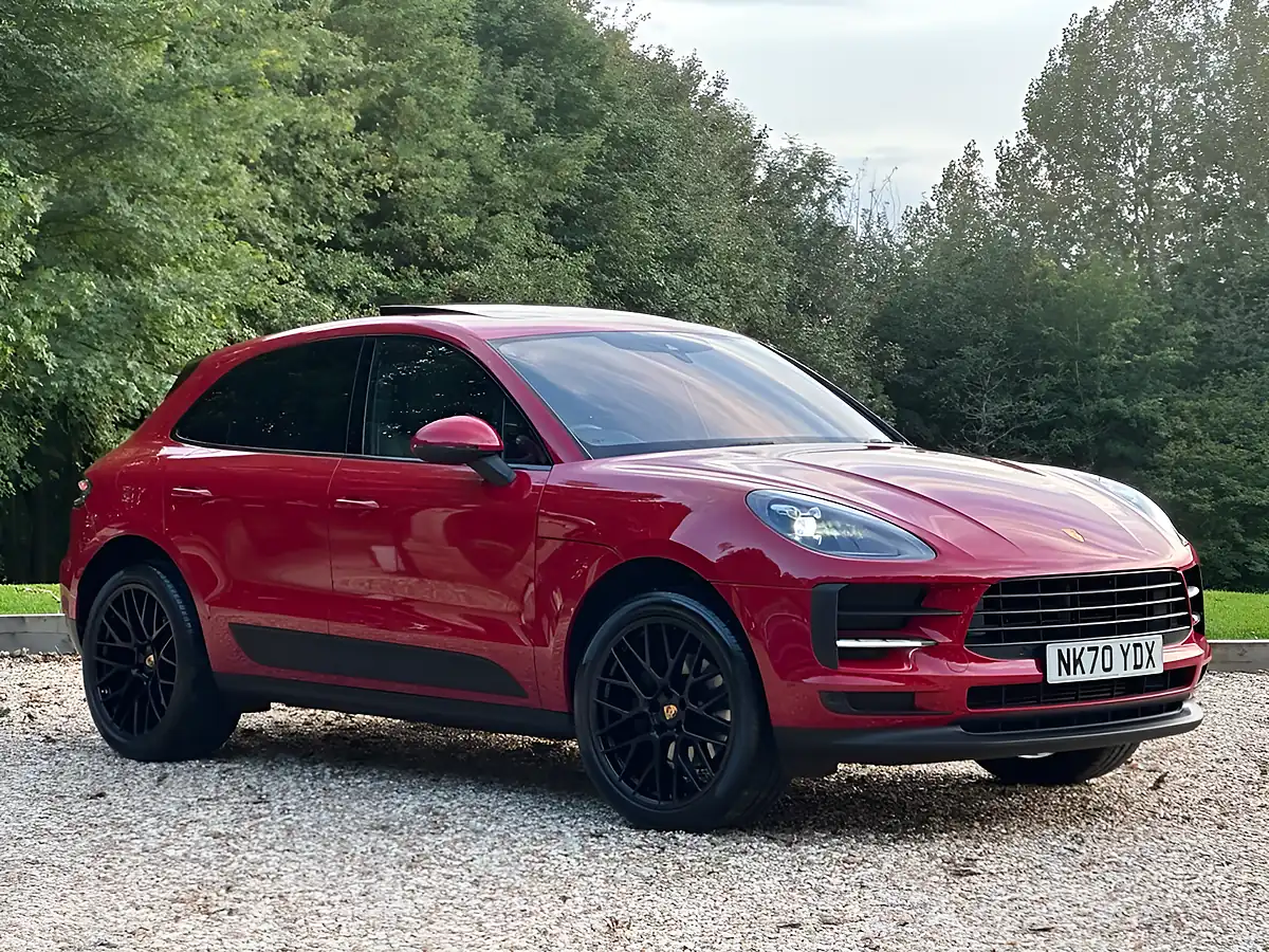 Used 2020 Porsche Macan Carmine Red - Interior and Exterior details 18