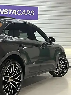 Used 2020 Porsche Macan Grey - Interior and Exterior details 11