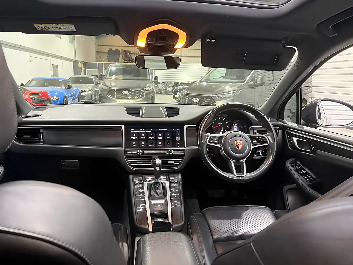 Used 2020 Porsche Macan Grey - Interior and Exterior details 18