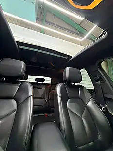 Used 2020 Porsche Macan Grey - Interior and Exterior details 3