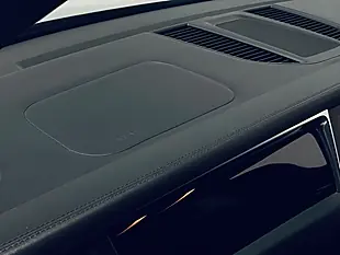 Used 2020 Porsche Macan S Black - Interior and Exterior details 12