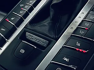Used 2020 Porsche Macan S Black - Interior and Exterior details 13