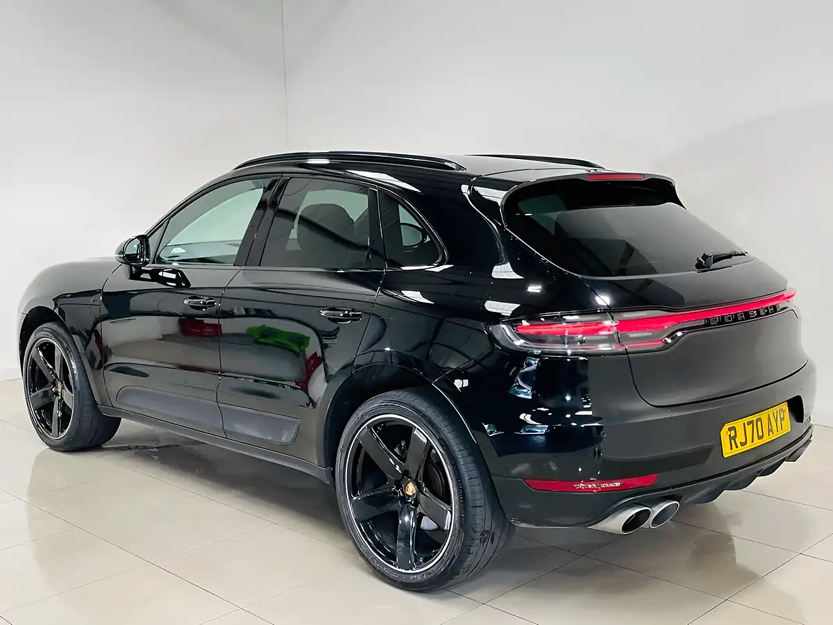 Used 2020 Porsche Macan S Black - Interior and Exterior details 4
