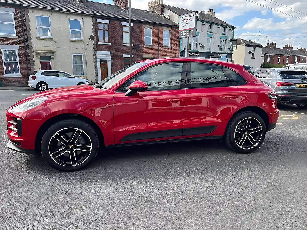 Used 2020 Porsche Macan S Red - Interior and Exterior details 4