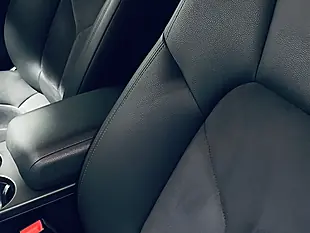 Used 2020 Porsche Macan S Sapphire Blue - Interior and Exterior details 7
