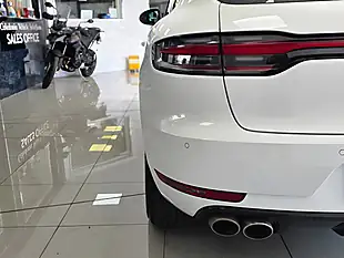 Used 2020 Porsche Macan S White - Interior and Exterior details 17