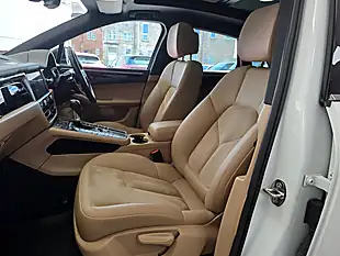 Used 2020 Porsche Macan S White - Interior and Exterior details 9