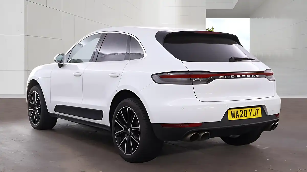 Used 2020 Porsche Macan S White - Interior and Exterior details 3
