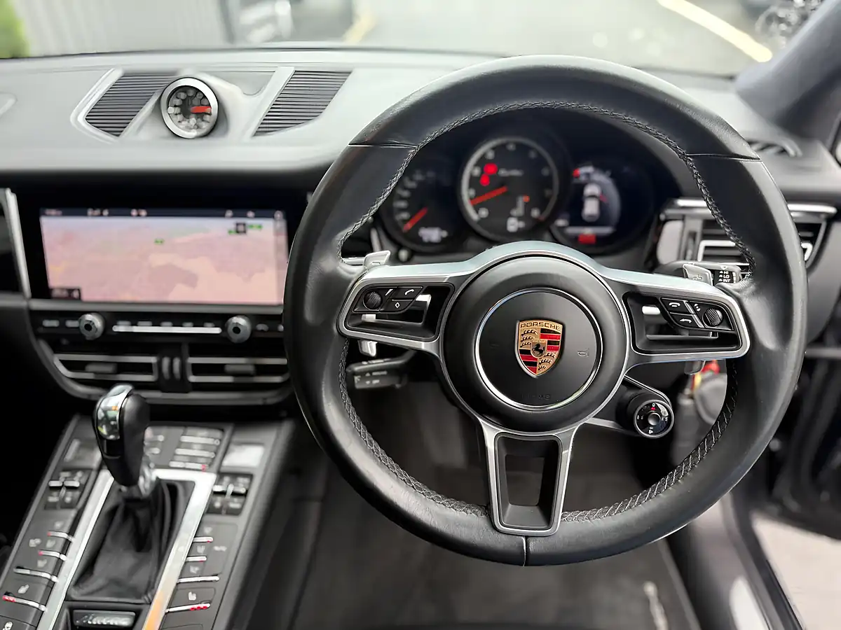 Used 2020 Porsche Macan Turbo Grey - Interior and Exterior details 20
