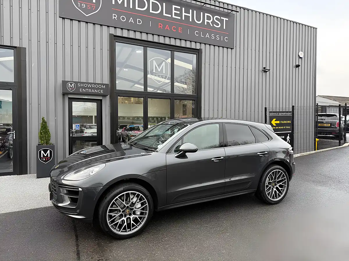 Used 2020 Porsche Macan Turbo Grey - Interior and Exterior details 6