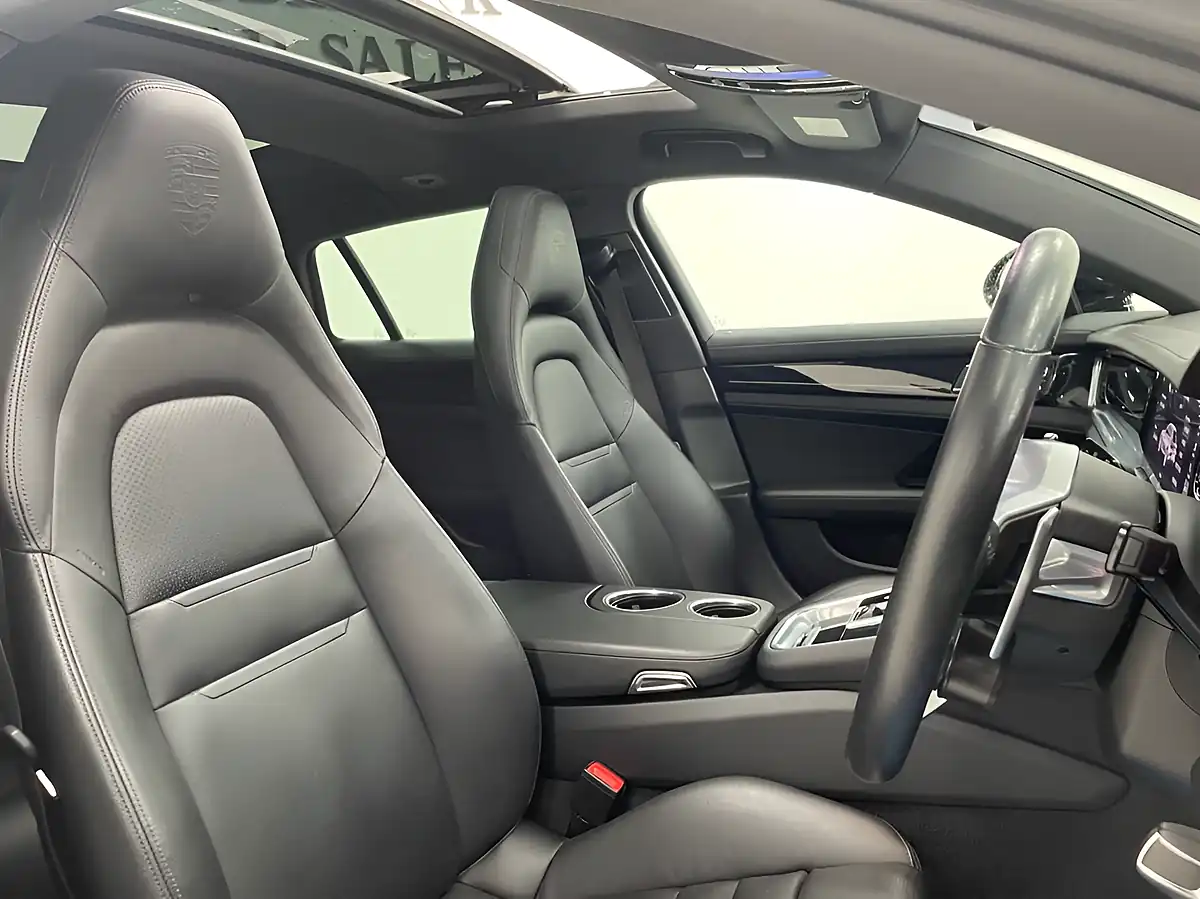 Used 2020 Porsche Panamera 10 Years Edition Sport Turismo Black - Interior and Exterior details 9