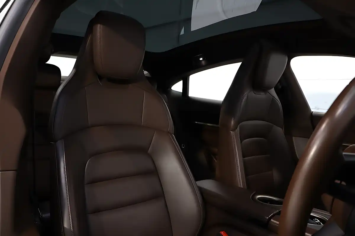 Used 2020 Porsche Taycan Performance Plus 4S Blue - Interior and Exterior details 12