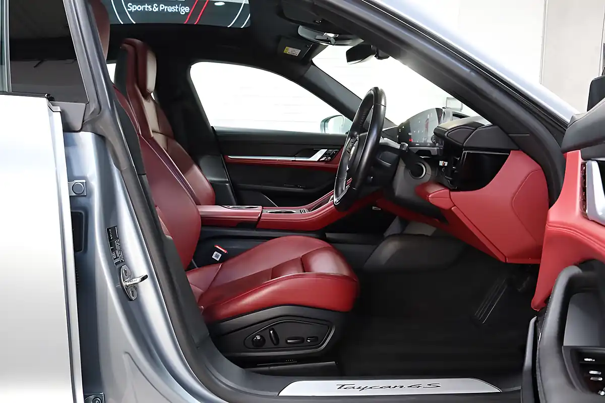Used 2020 Porsche Taycan Performance Plus 4S Silver - Interior and Exterior details 11