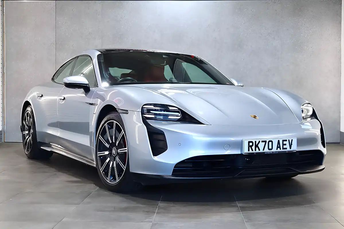 Used 2020 Porsche Taycan Performance Plus 4S Silver - Interior and Exterior details 4