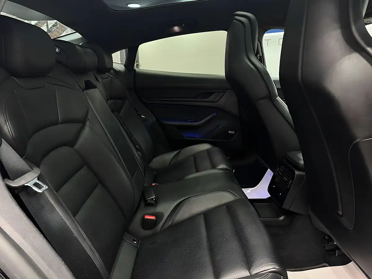 Used 2020 Porsche Taycan Performance Plus Black - Interior and Exterior details 18