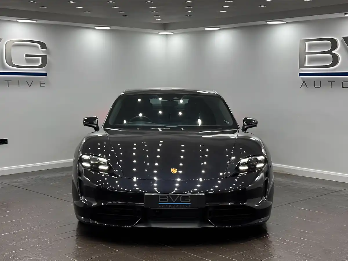Used 2020 Porsche Taycan Performance Plus Black - Interior and Exterior details 3