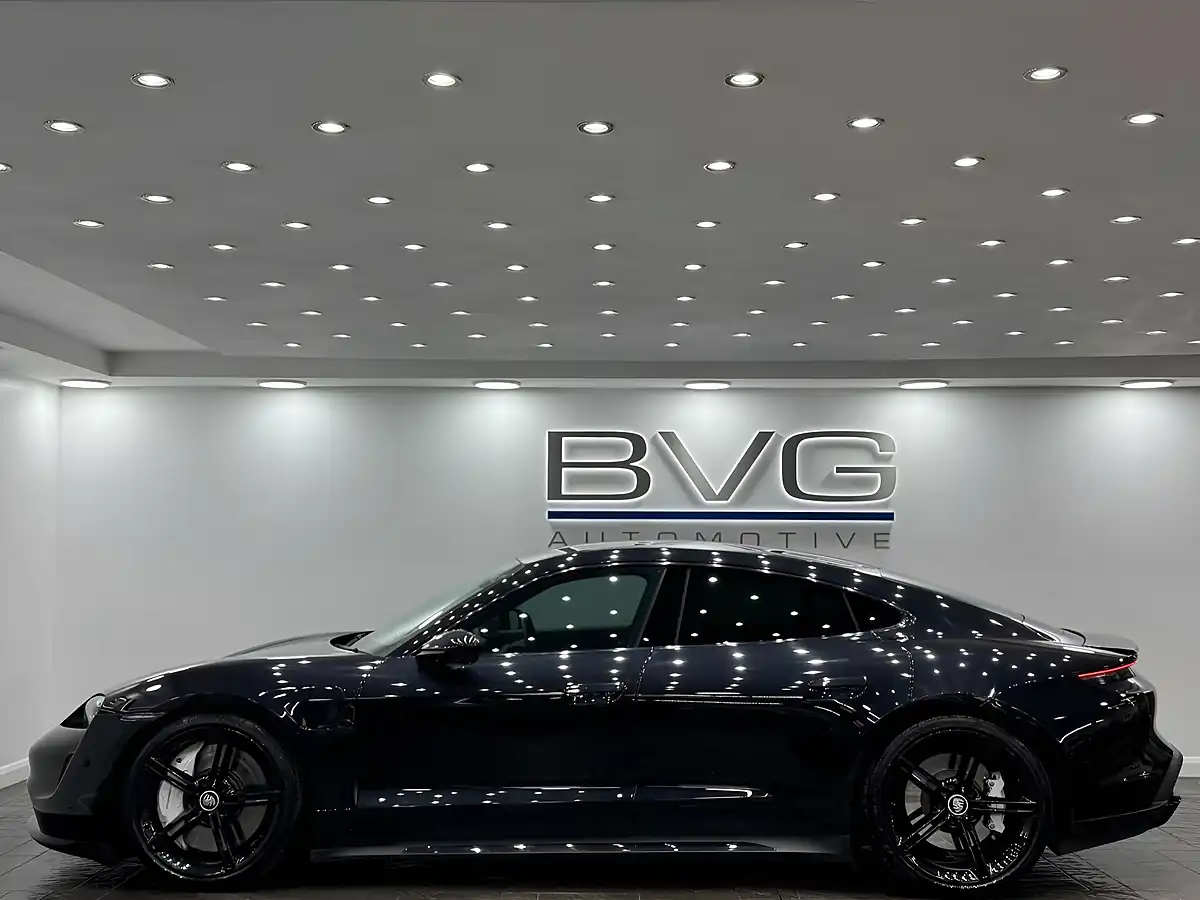 Used 2020 Porsche Taycan Performance Plus Black - Interior and Exterior details 7