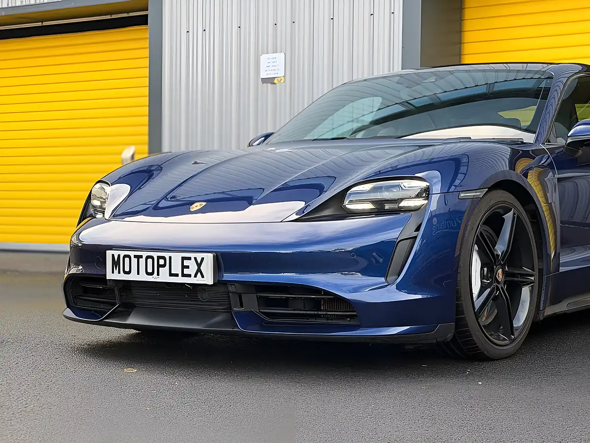 Used 2020 Porsche Taycan Performance Plus Gentian Blue Metallic - Interior and Exterior details 16