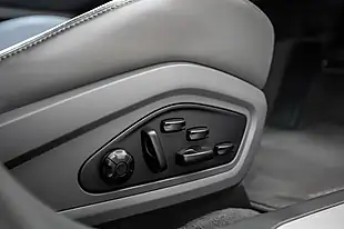 Used 2020 Porsche Taycan Performance Plus White - Interior and Exterior details 16