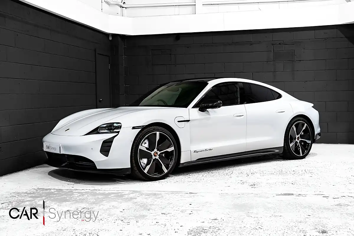 Used 2020 Porsche Taycan Performance Plus White - Interior and Exterior details 3