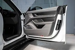 Used 2020 Porsche Taycan Performance Plus White - Interior and Exterior details 9