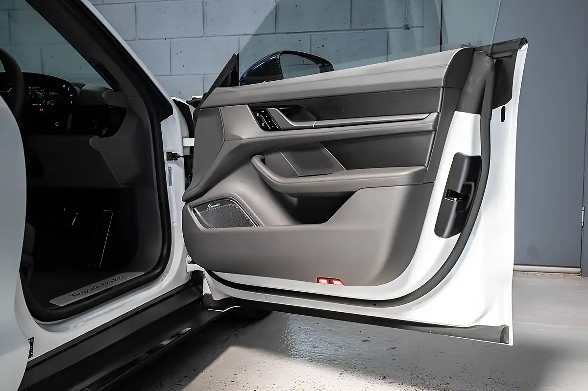 Used 2020 Porsche Taycan Performance Plus White - Interior and Exterior details 9